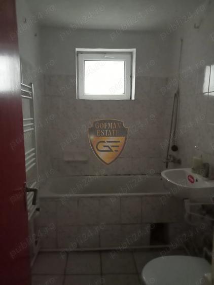 Apartament cu 3 camere decomandat, mobilat în Tomis III