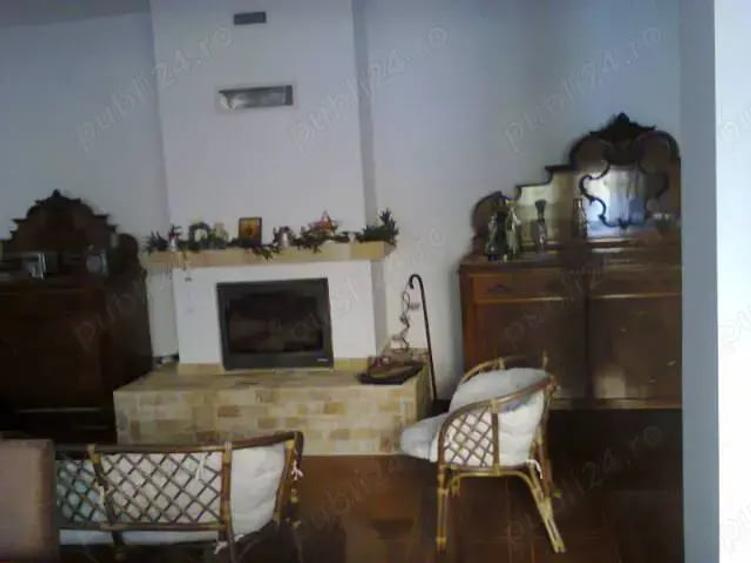 Casă cu 6 camere cu Teren 360 Mp în Central