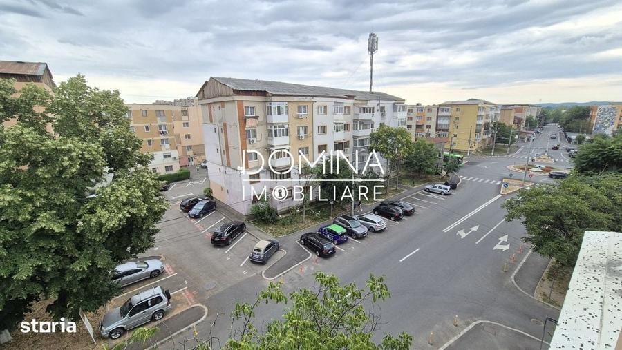 Apartament cu 3 camere decomandat în 9 Mai