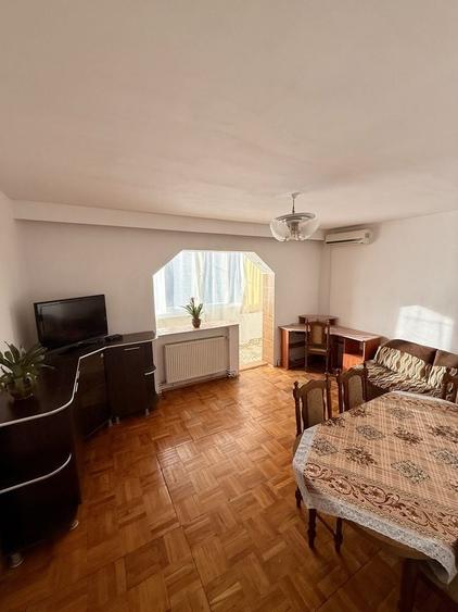 Inchiriez ap. 2 camere, et. 4/4, mobilat, utilat, zona centrala - 4