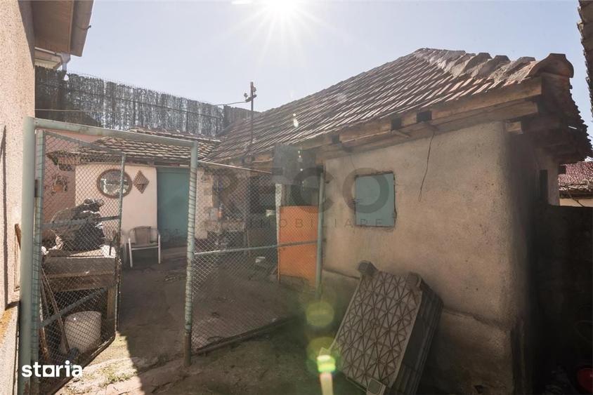 Casă cu 3 camere cu Teren 292 Mp în Eminescu