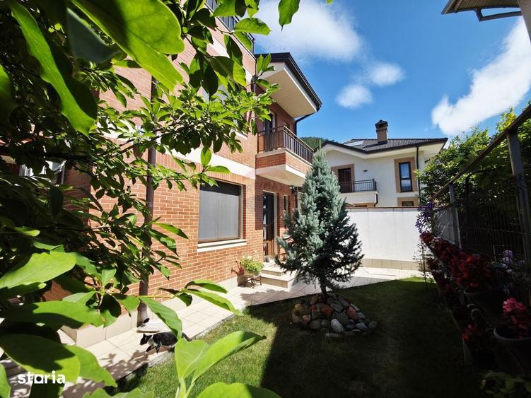 Casă cu 3 camere în Ștefan cel Mare
