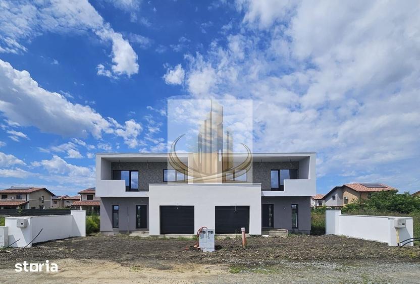 Duplex cu 4 camere cu Canalizare în Săcălaz