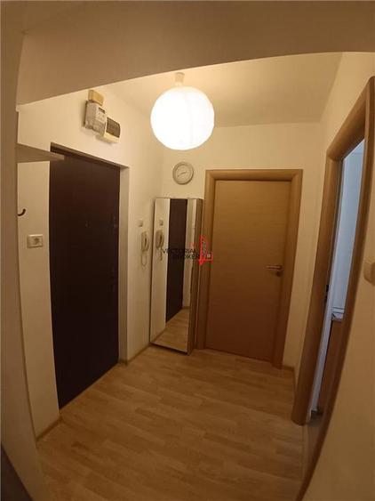 Apartament cu 2 camere decomandat în Colentina