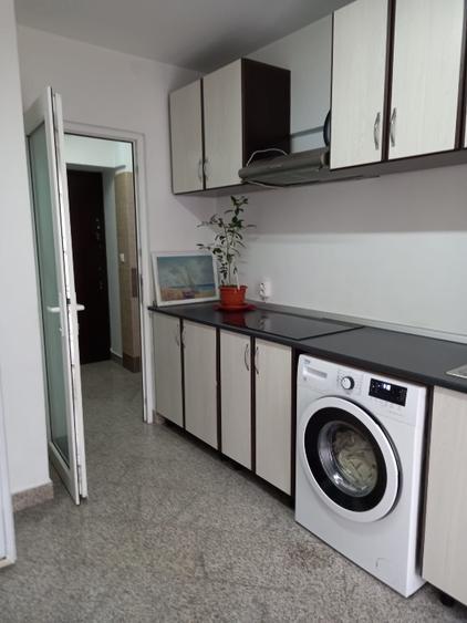 Garsonieră decomandată în Unirii