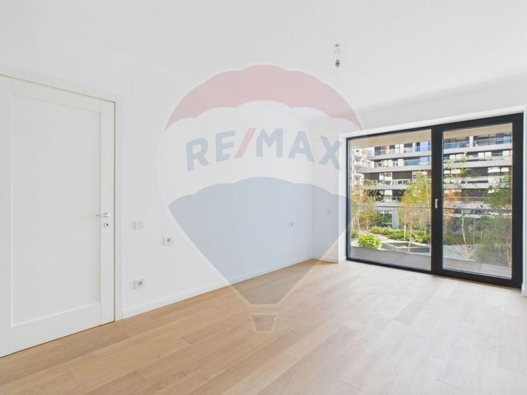 Apartament cu 3 camere decomandat în Nord