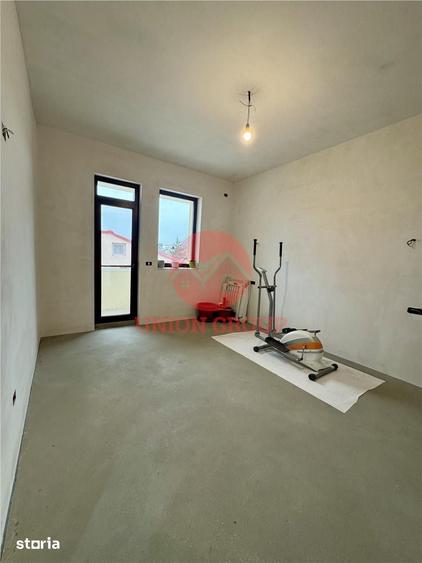 Apartament cu 3 camere în Dacia
