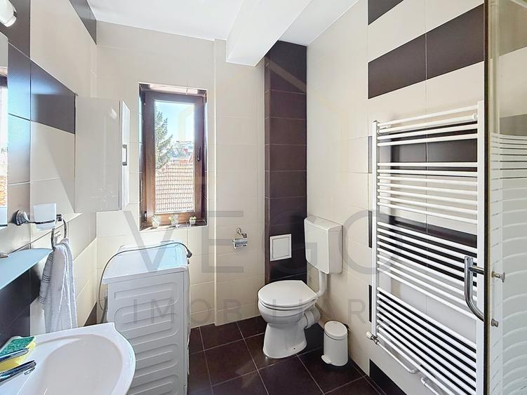 Apartament cu 2 camere semidecomandat, mobilat în Gheorgheni