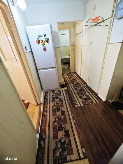 Apartament cu 2 camere decomandat în Cetate