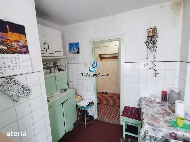 Apartament cu 2 camere semidecomandat în Sud