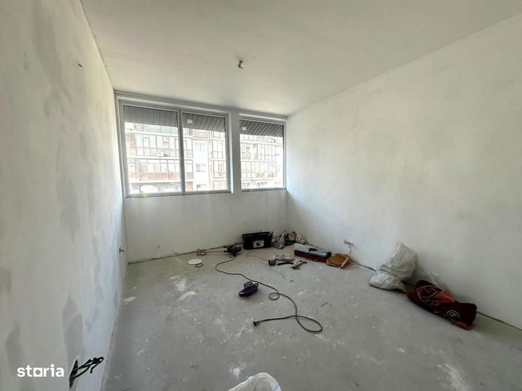 Apartament cu 4 camere în Dobroești
