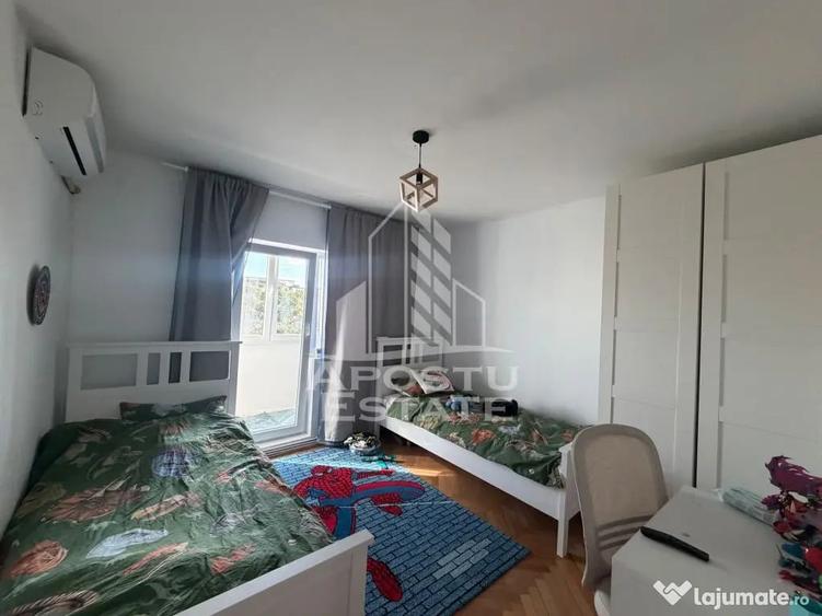 Apartament cu 2 camere decomandat în Bucovina