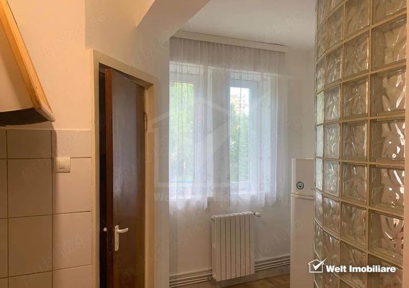Garsonieră decomandată în Zorilor