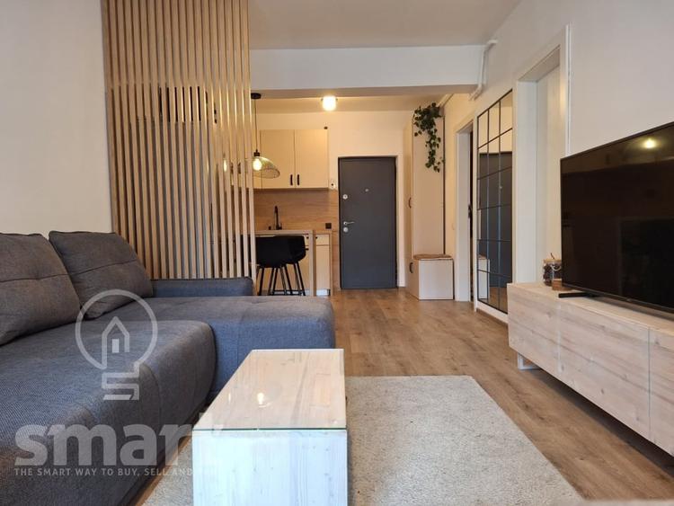 Apartament cu 2 camere semidecomandat, mobilat în Mărăști