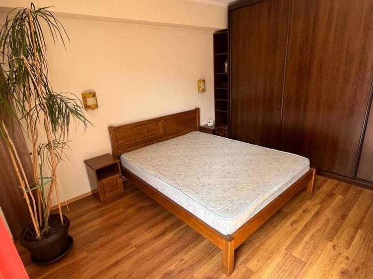 Apartament cu 2 camere decomandat în Bună Ziua
