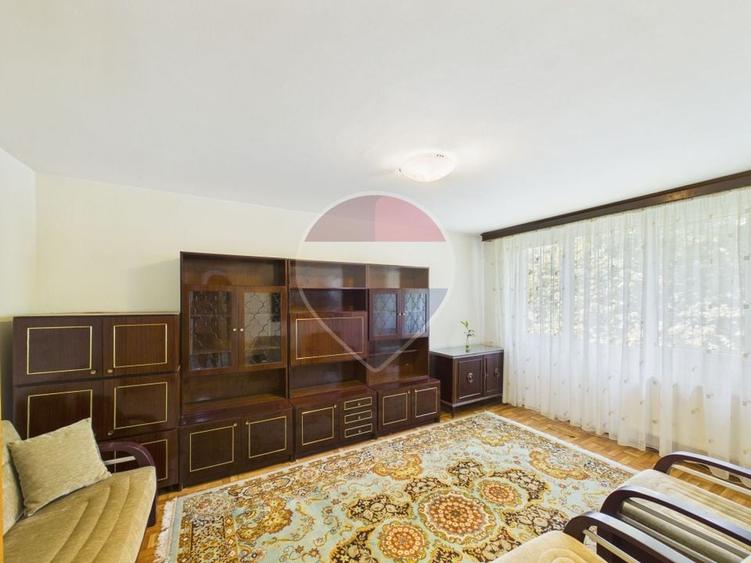 Apartament cu 3 camere decomandat, mobilat în Brâncoveanu