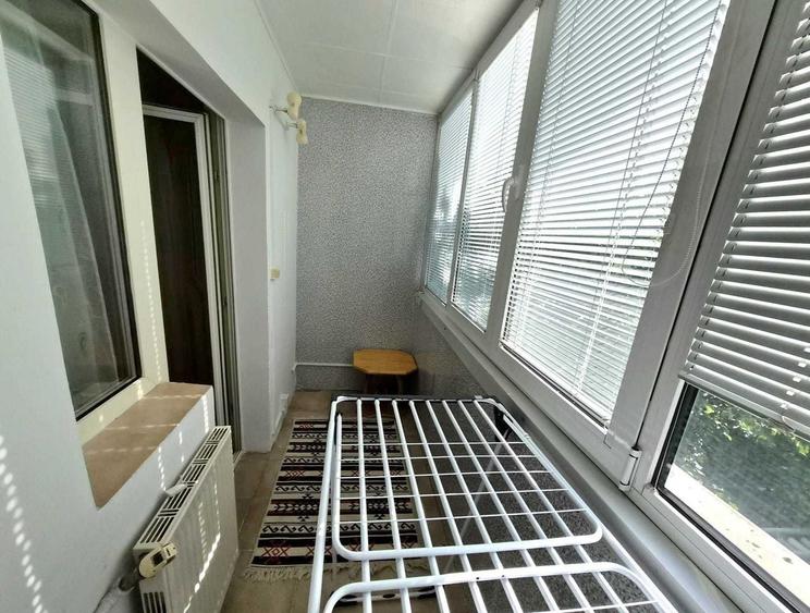 Apartament cu 3 camere decomandat în Băneasa