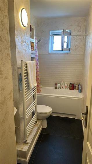 Apartament cu 2 camere semidecomandat în Decebal