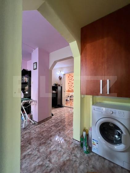Apartament cu 4 camere decomandat, mobilat în Sud-Est