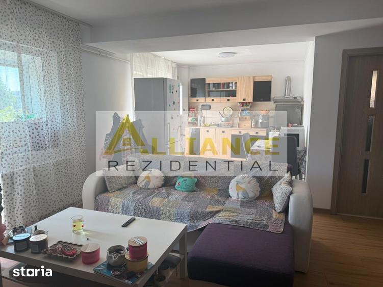 Apartament cu 3 camere în Berceni