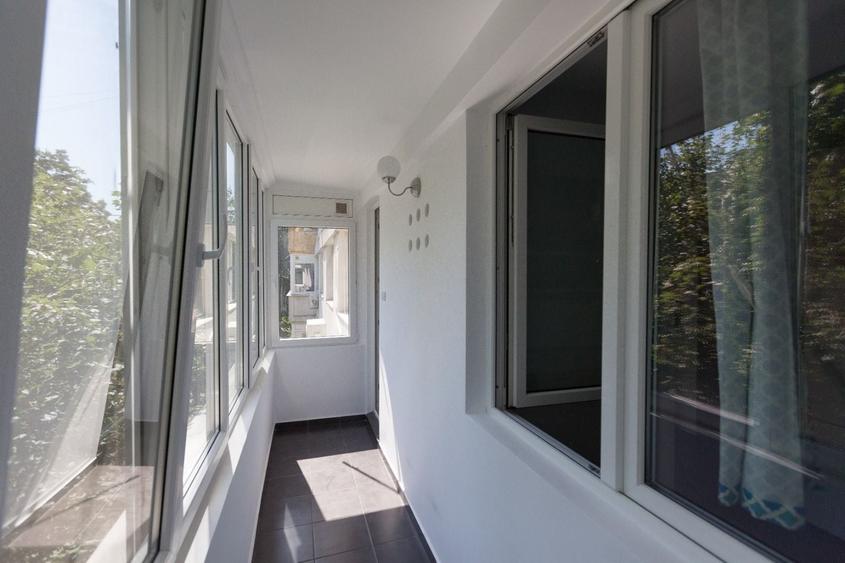 Apartament cu 2 camere semidecomandat în Domenii