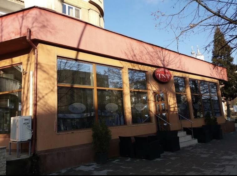 Spațiu comercial, de 210 mp, în Deve