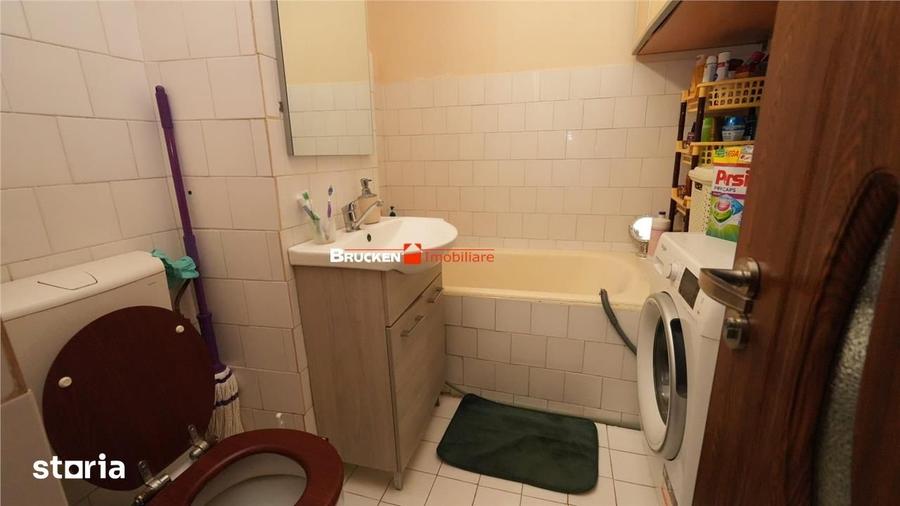 Apartament cu 3 camere decomandat în Marghita