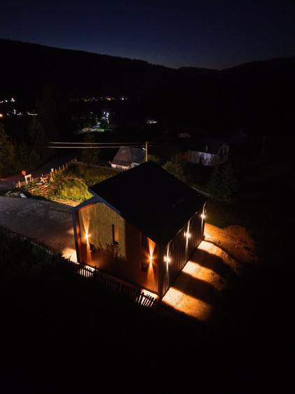Casă individuală cu 4 camere cu Canalizare în Plaiu Șarului