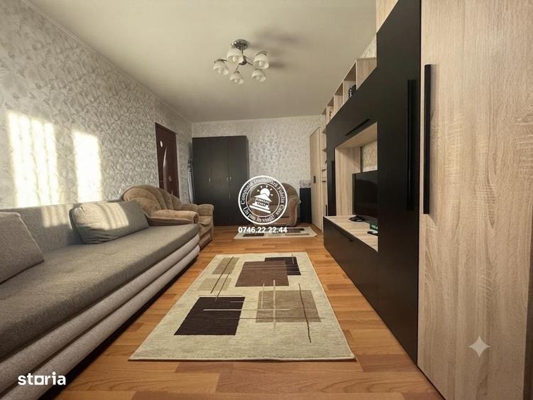 Apartament cu 3 camere decomandat în Lunca Cetățuii