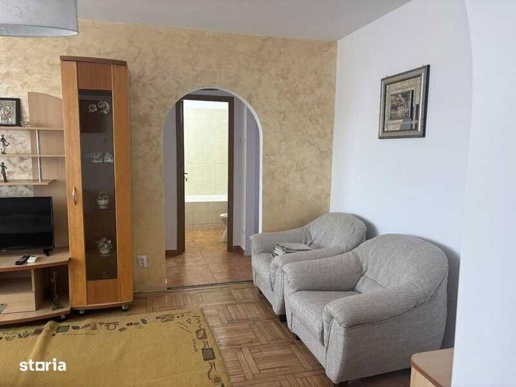 Apartament cu 2 camere semidecomandat în Iancului