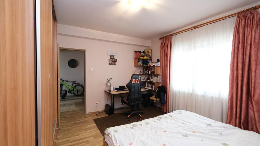 Duplex cu 4 camere cu Teren 501 Mp în Țegheș