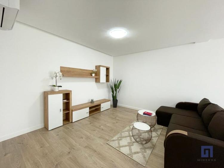 Apartament cu 3 camere decomandat, mobilat în Braytim
