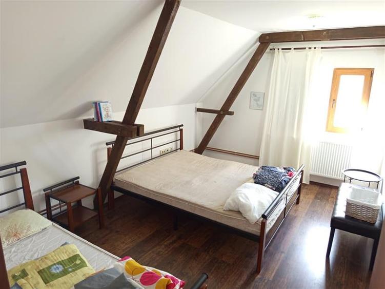 Hotel/Pensiune, de 431 mp, în Ilidia