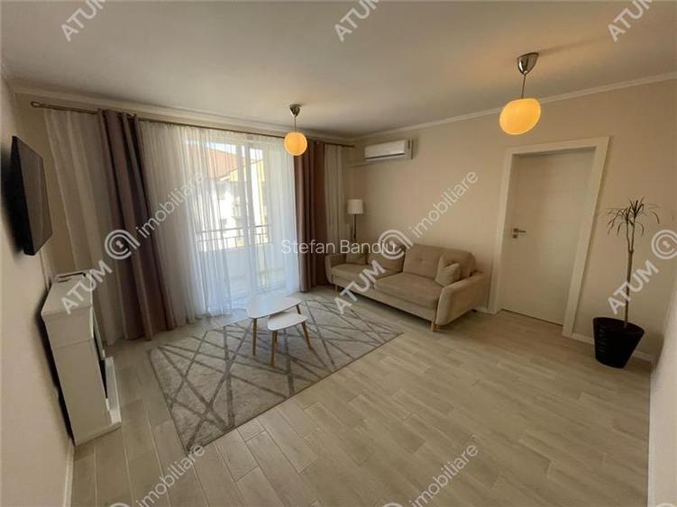 Apartament 2 camere decomandate balcon loc parcare zona Brana Selimbar