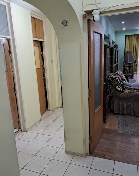 Apartament cu 2 camere decomandat, mobilat în Nerva Traian