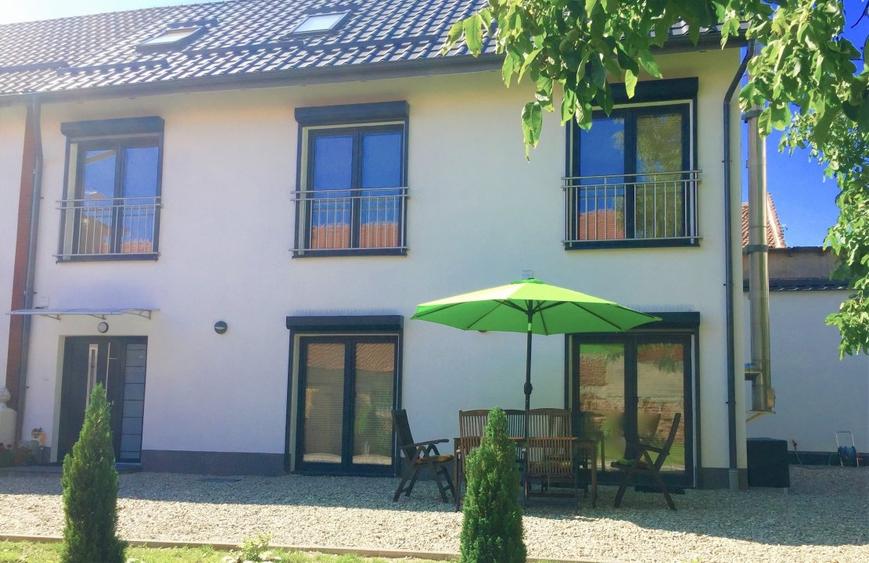 Duplex cu 3 camere cu Teren 700 Mp în Central