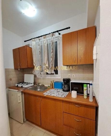 Apartament cu 2 camere decomandat, mobilat în Unirii