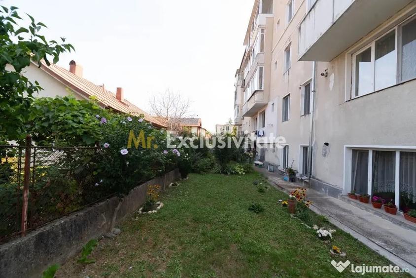 Apartament cu 3 camere semidecomandat în Mărășești