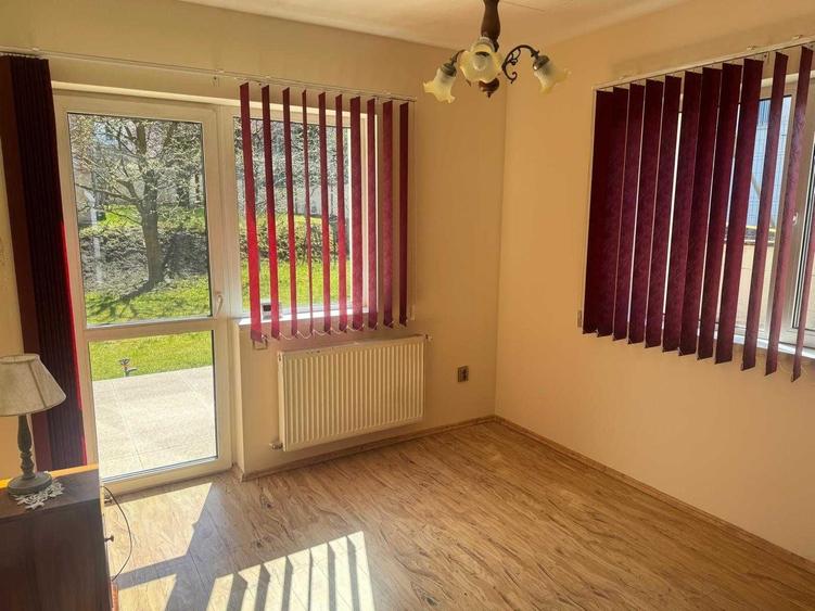 Casă cu 4 camere cu Teren 470 Mp în Câmpului