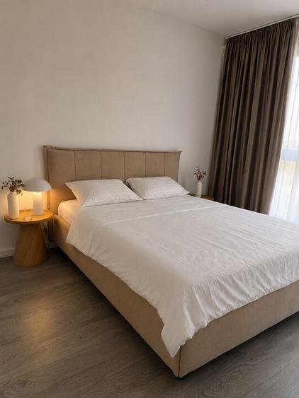 Apartament cu 2 camere decomandat în Girocului