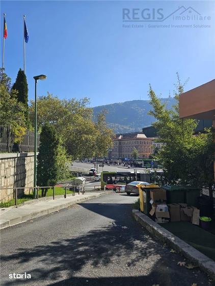 Studio Livada Postei ULTRACENTRAL Brasov cu parcare, beci si anexa - 14