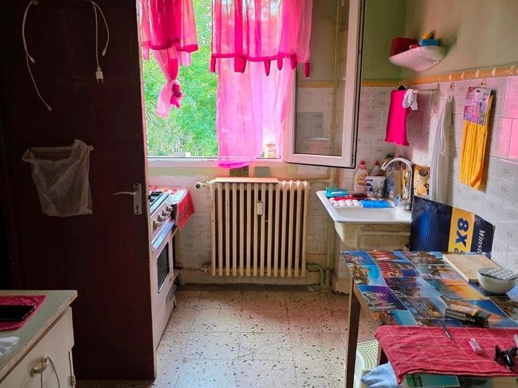 Apartament cu 3 camere semidecomandat în Nicolae Grigorescu