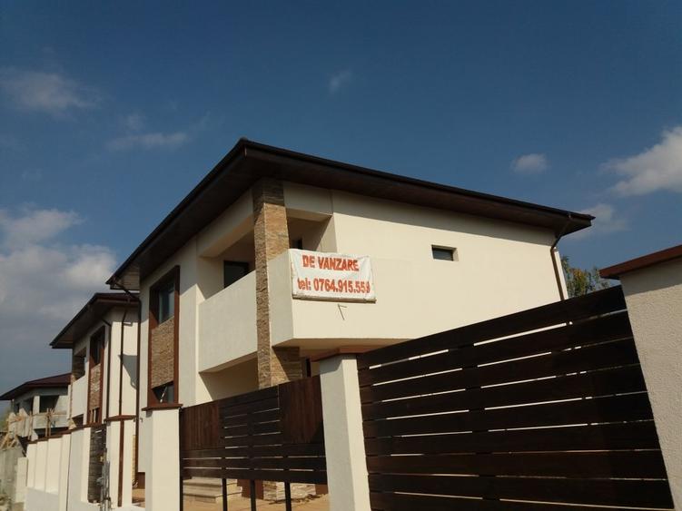 Casă individuală cu 5 camere cu Teren 650 Mp în Odăi