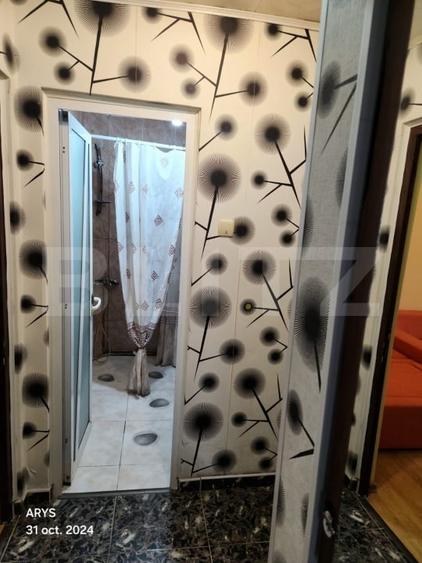 Apartament cu 2 camere decomandat, mobilat în Micro 6