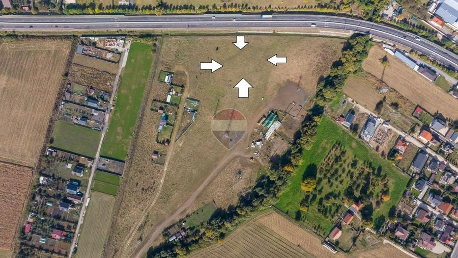 Teren Construcții intravilan de 3745 mp, în Stupini