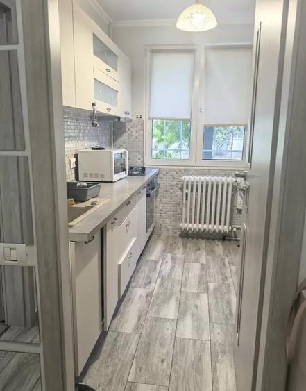 Apartament cu 2 camere semidecomandat, mobilat în 1 Decembrie 1918