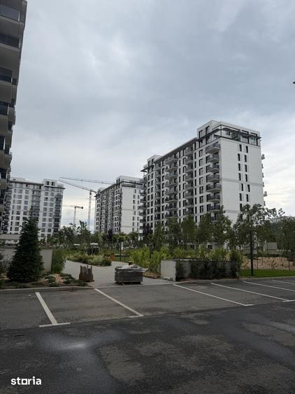 Apartament cu 6 camere în Central