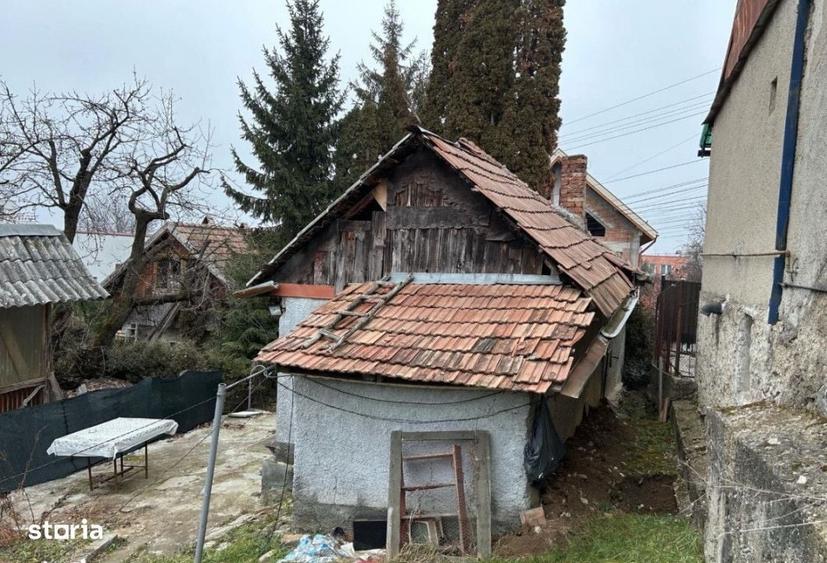 Spațiu comercial, în Andrei Mureșanu
