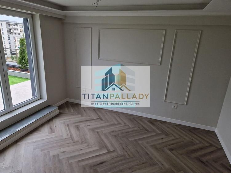 Penthouse cu 4 camere decomandat în Theodor Pallady