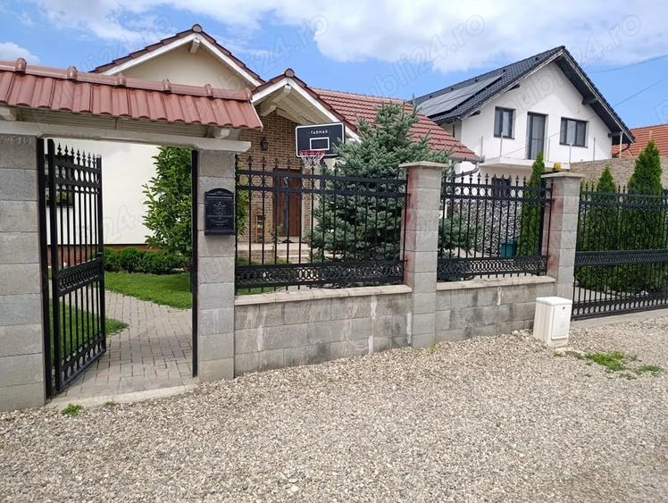 Casă cu 3 camere cu Teren 565 Mp în Câmpia Turzii